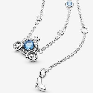 Disney Pumpkin Coach Collier Necklace